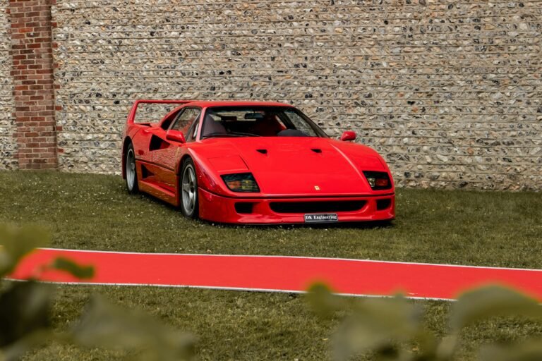 Ferrari F40: Historia especificaciones y curiosidades de este icónico superdeportivo